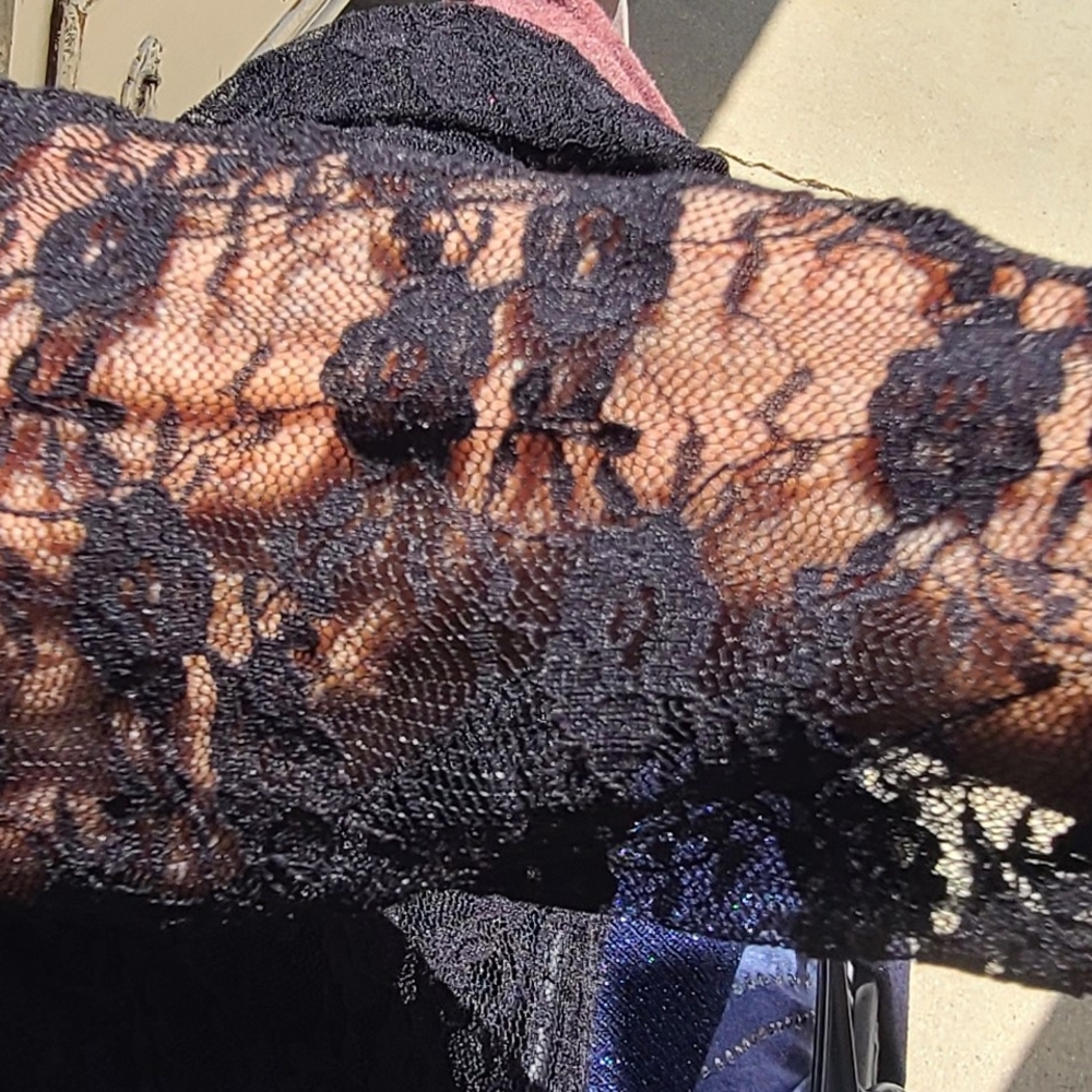 Elegant Black Lace Shawl